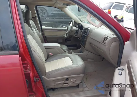 2005 Ford Explorer Eddie Bauer z USA, uszkodzony, nr VIN 1FMZU64K15UA92306